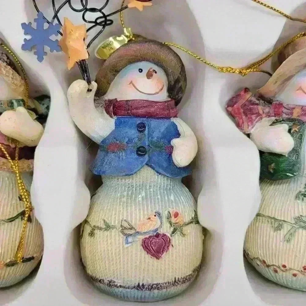 Vintage Christmas Collectors Four Snowman Figurines W/Box Farmhouse Multicolor - Picture 4 of 14